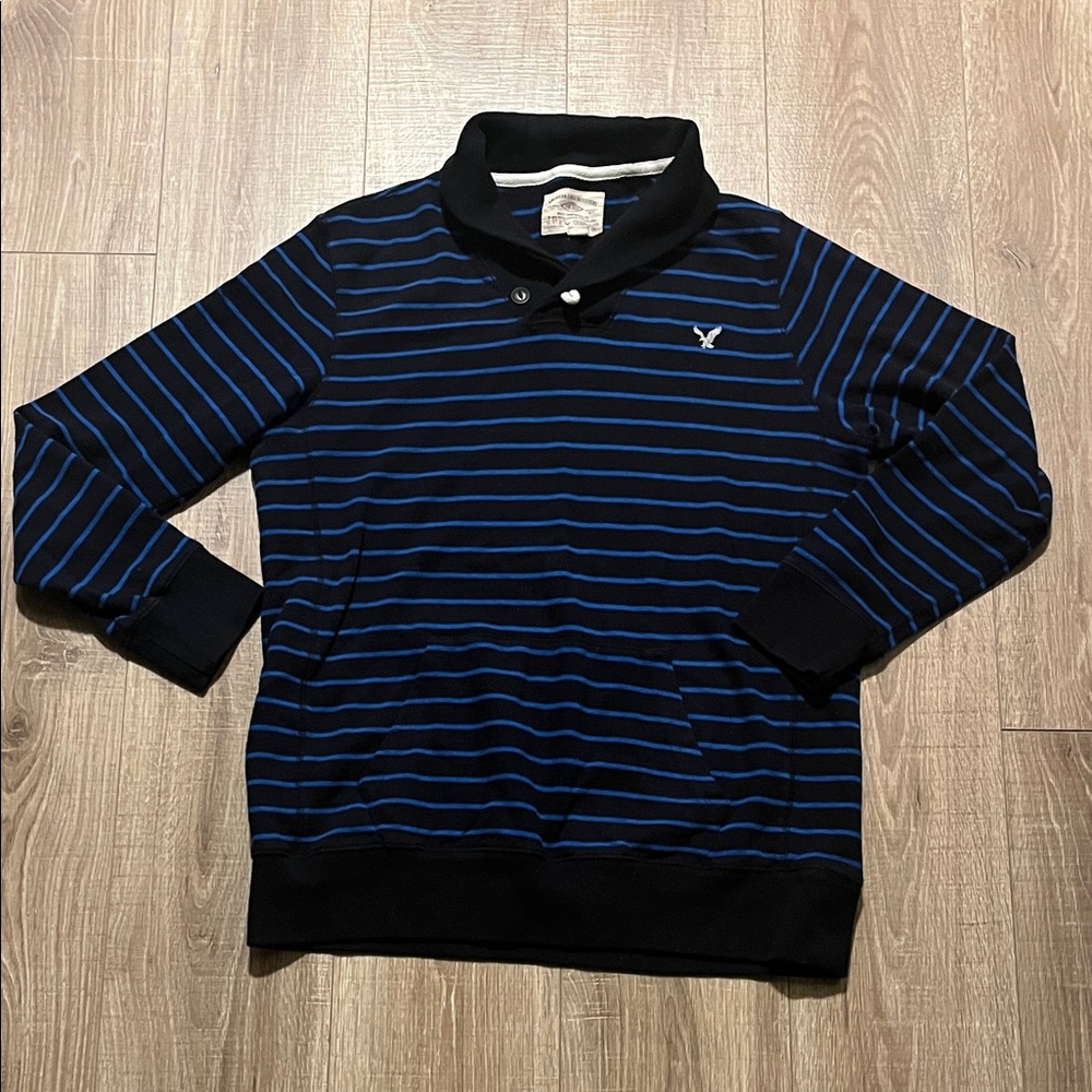 VTG Men’s American Eagle Navy and Blue Striped Collared Sweater Size XL